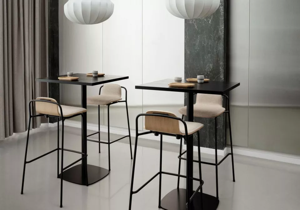 De Studio collectie van Normann Copenhagen - De Barkruk