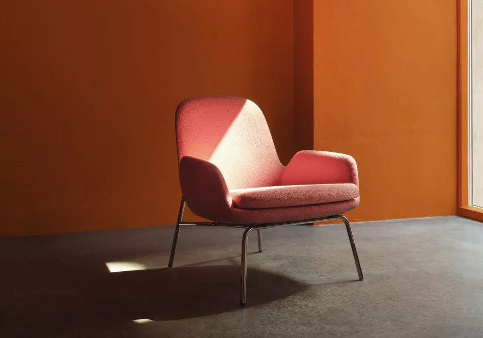 2022 Orange Edit Era Lounge Chair Low Steel UDA03 1 min