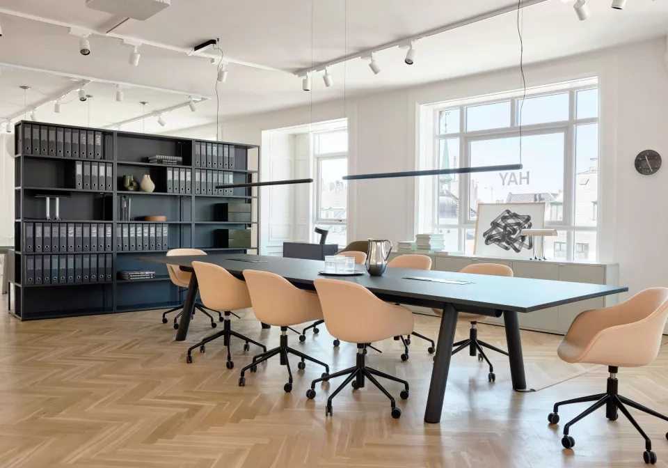 3 Days of Design 2023 AAC 253 Boa Table Factor Linear 1 1