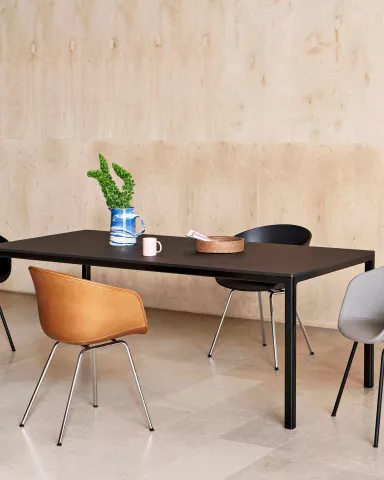 T12 black linoleum tabletop black base AAC 27 chrome base leather Sense cognac AAC 27 black base Remix 123 AAC 27 black base Sense black