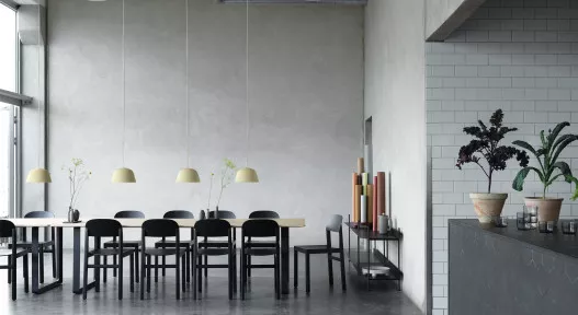 Workshop chair black 70 70 oak ambit o25 compile balance push corky Muuto