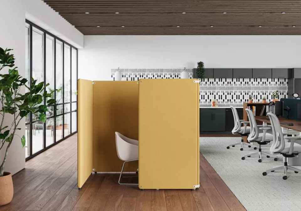 Herman Miller Bound schermen