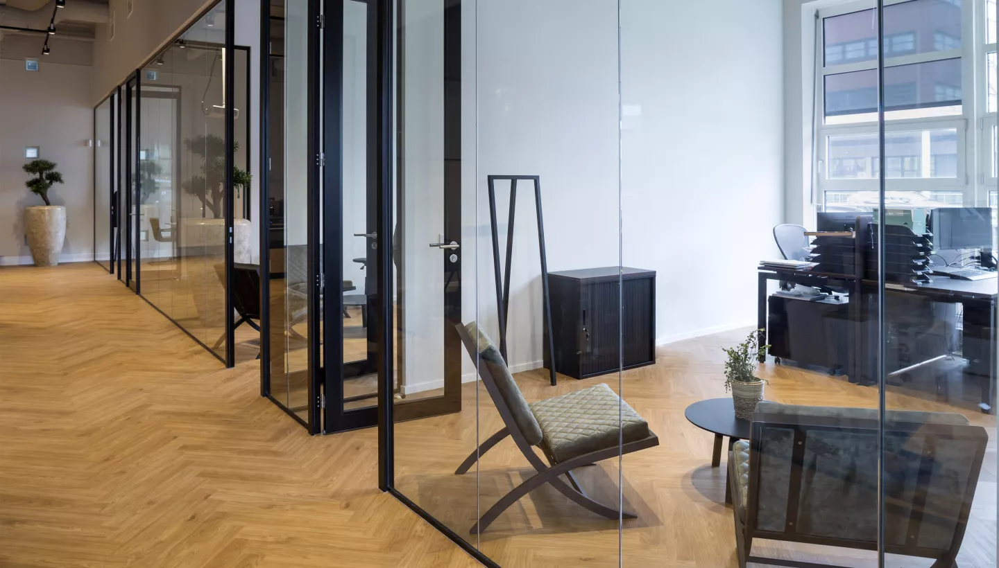 Aroundtown Amsterdam case werkplekken Kato Projecten