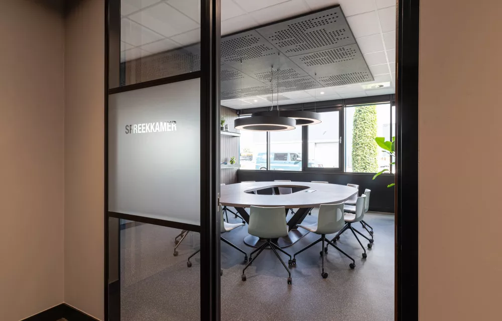 Brink Staalbouw case spreekkamer kato projecten