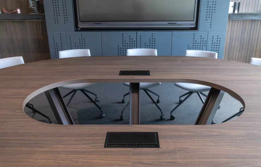 Brink Staalbouw case vergaderruimte kato projecten