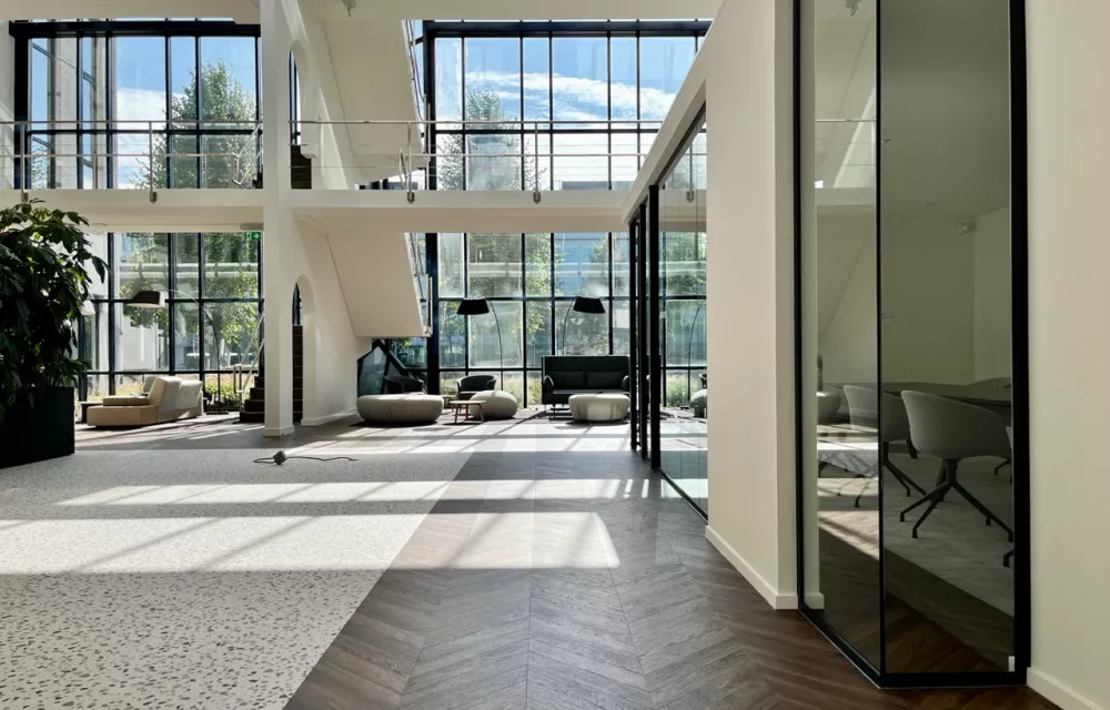 At Five Offices case binnenkomsthal kato projecten