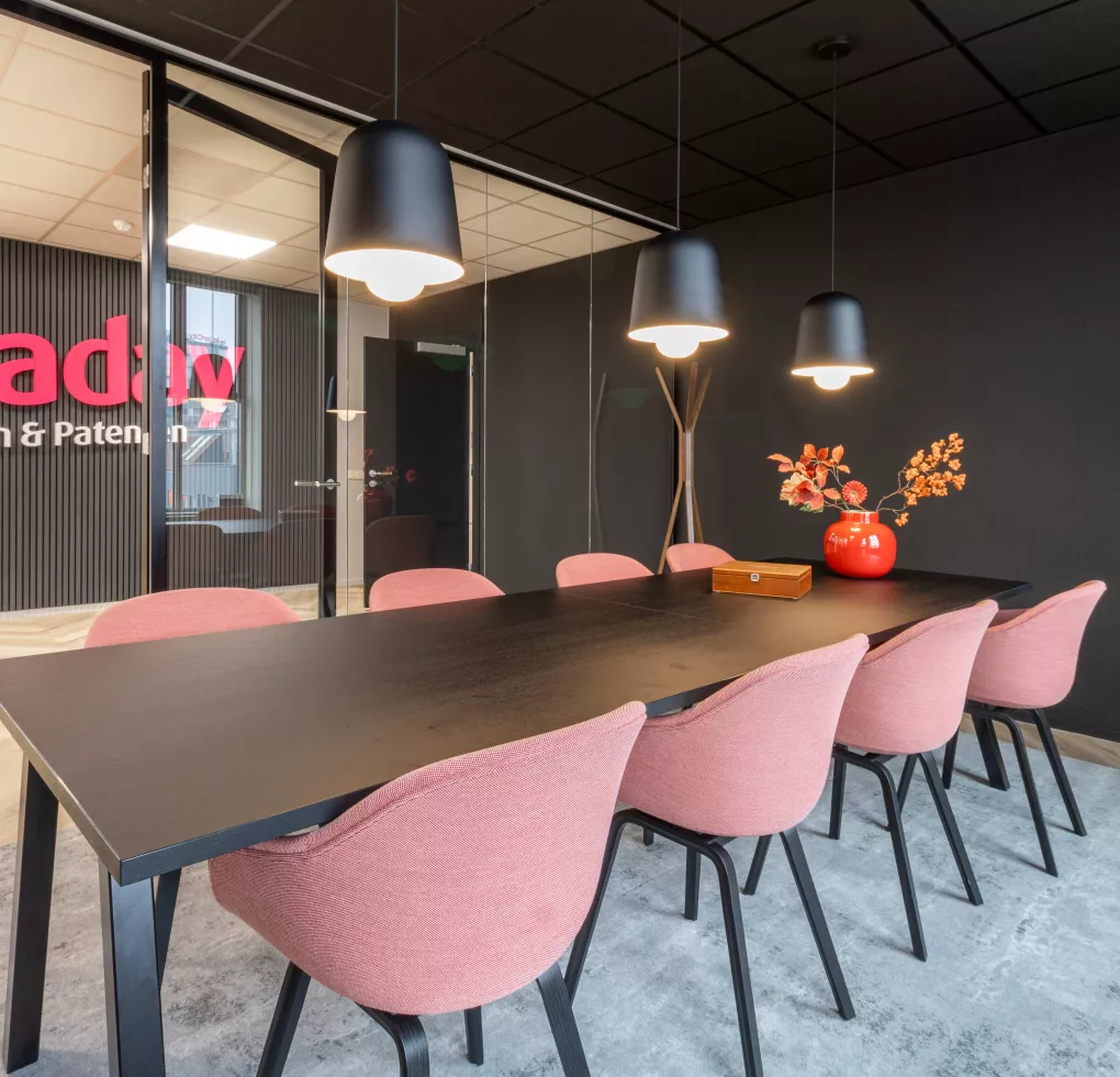 Inaday Enschede case vergaderruimte Kato Projecten