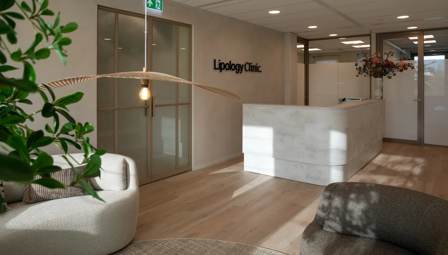 LR 20251107 LipologyClinic 0067 1