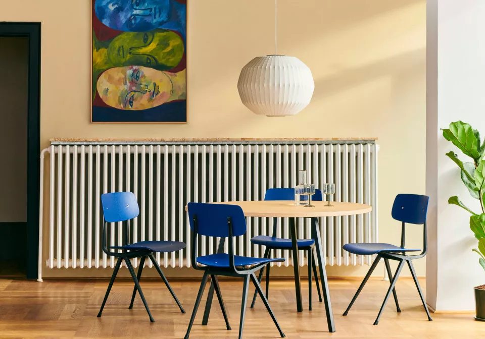 Loop Stand Round Table O120xH74 wb lacquered oak tabletop black powder coated steel frame Result Chair dark blue wb lacquer oak seat and back black base Nelson Angled Sphere Bubble Pendant M 02 1