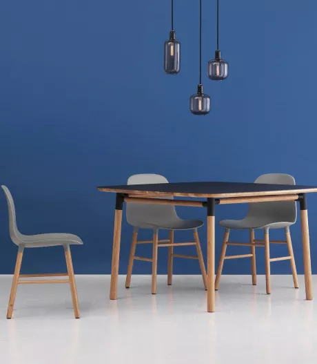 Normann copenhagen form table