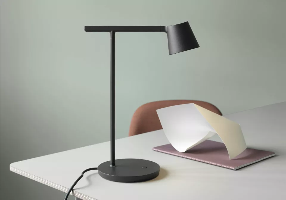 Tip Table Lamp Muuto