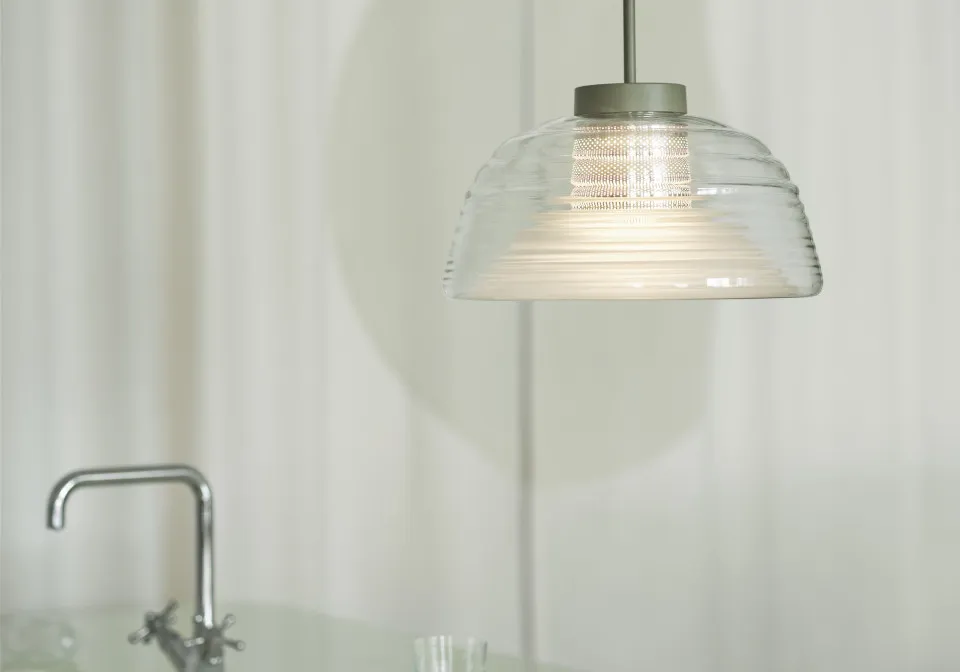 Two layer 37 olive raise glasses clear 2 muuto org 150