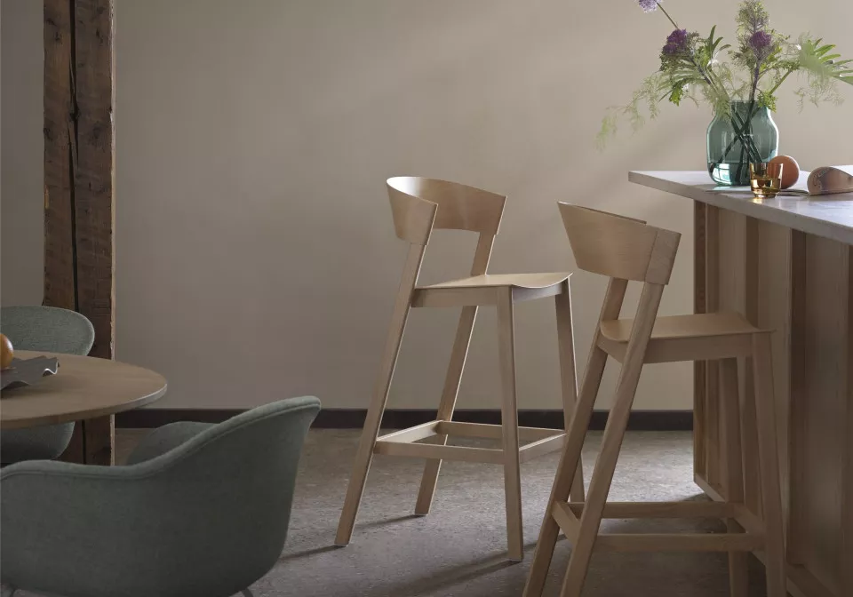 cover bar stool 75 fiber armchair dusty green tube base sabi 921 silent vase 15 dark green rime 18 deep red muuto org 150