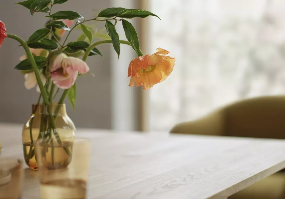 earnest extendable table 205 oak fiber soft tube hearth 8 grey raise glass silent vase 11 burnt orange muuto org 150