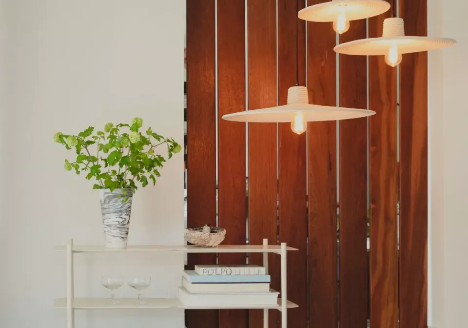 Zuiver lamp en kast