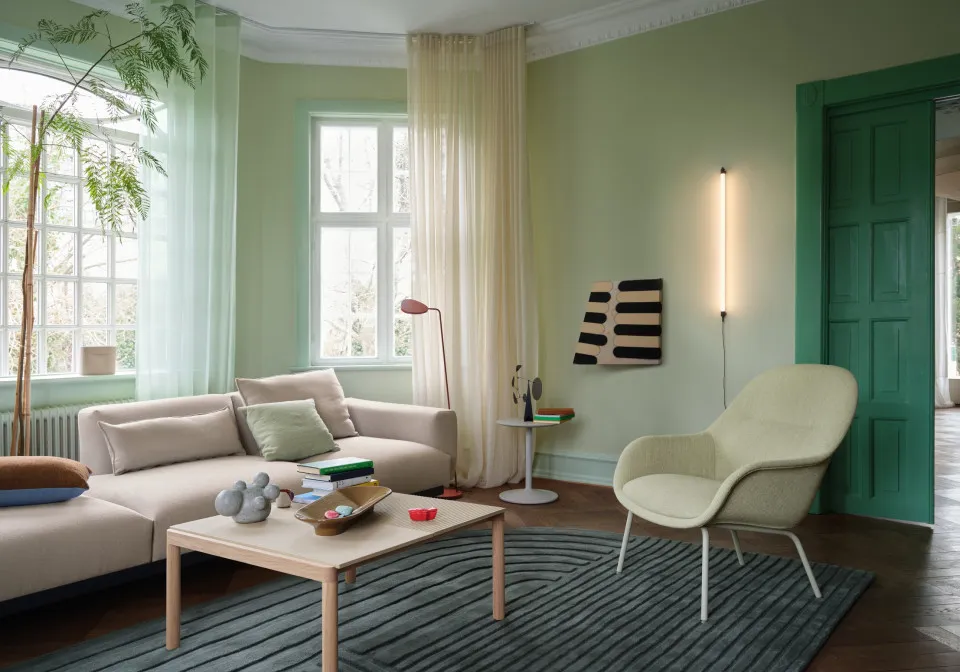 fiber lounge armchair ecriture 910 grey in situ 3 seater config 4 acca 121 fine wall 90 couple sand relevo dark green muuto org