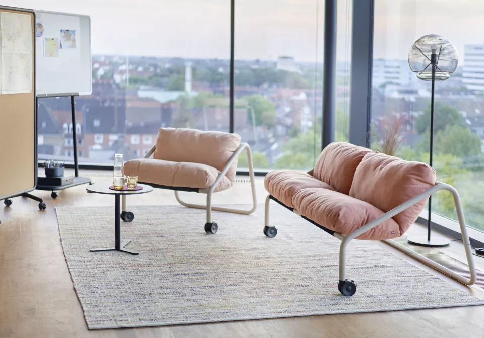 se lab sofa single se works table se lab rack.tif